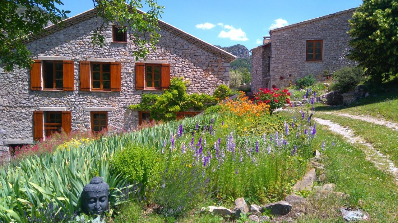 Entre Terre Et Ciel Bed & Breakfast Rémuzat Dış mekan fotoğraf