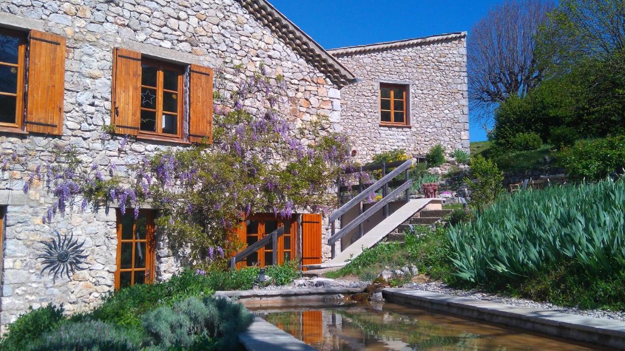 Entre Terre Et Ciel Bed & Breakfast Rémuzat Dış mekan fotoğraf